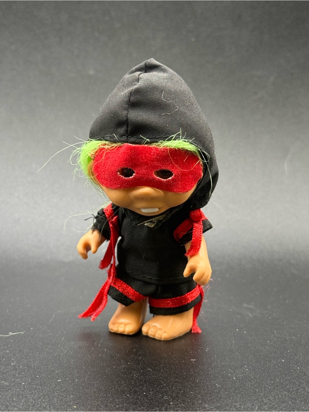 VTG 1992 Creata Troll Doll Ninja Costume Green Hair Red Mask Black Hood Complete